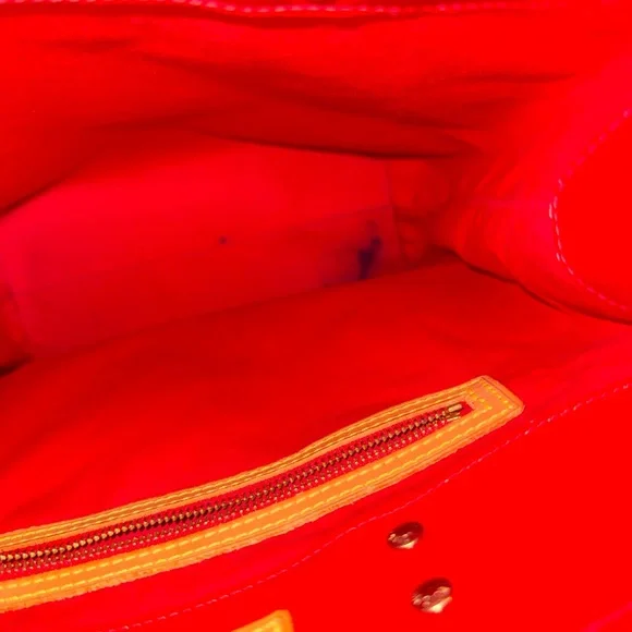 Louis Vuitton Red Vernis leather shoppers Tote Bag - Picture 9 of 10